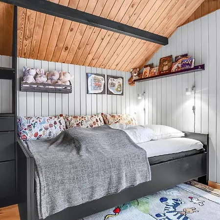 Holiday home Stunning In With Wifi Ebeltoft