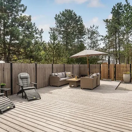 Stunning In With Wifi Holiday home